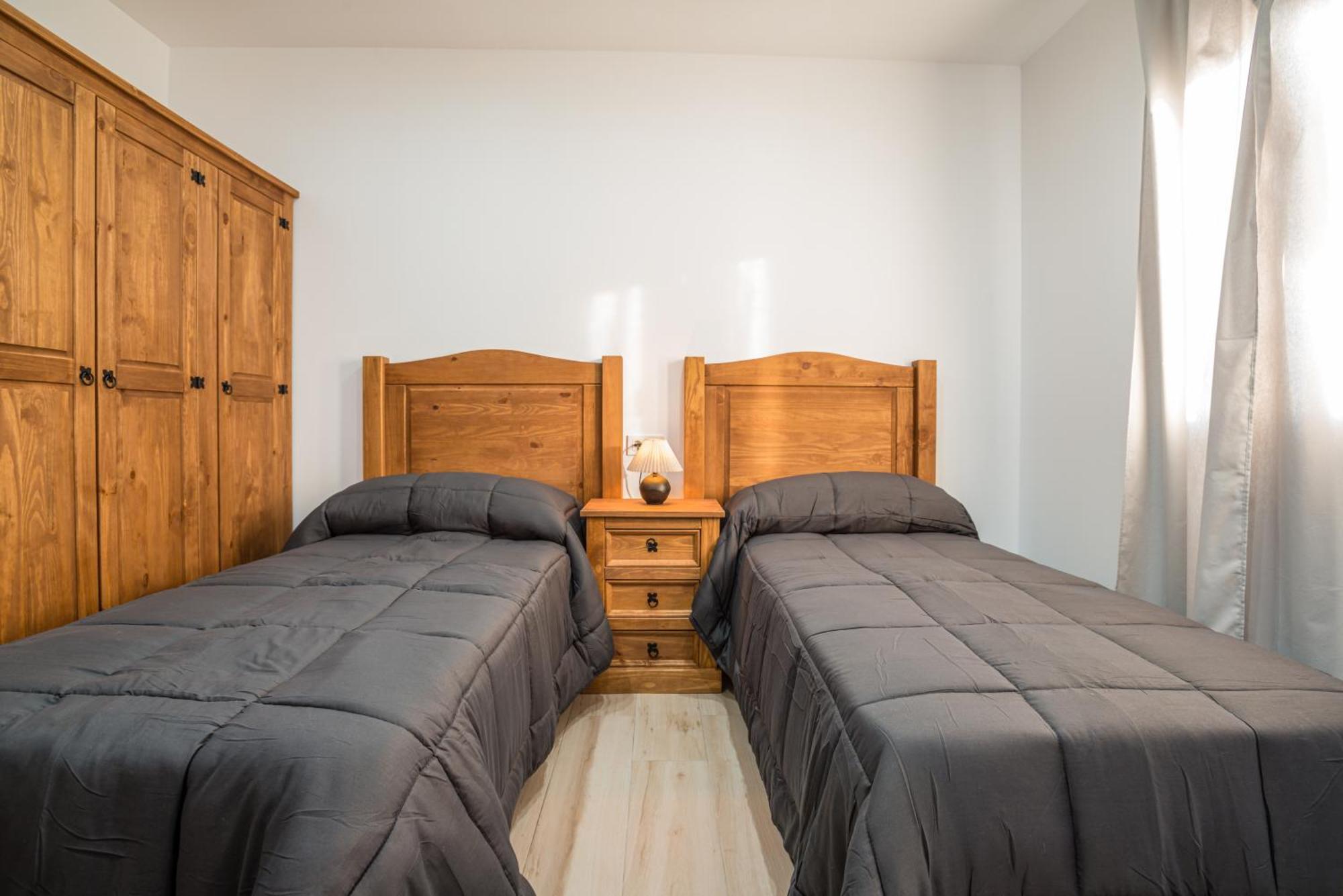 Apartamentos Turisticos Rurales Camino Rio Peralta 波索爱尔康 外观 照片